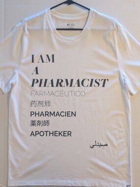 FIGS White Short-Sleeve 'I Am a Pharmacist' Graphic T-Shirt- L (NWOT)